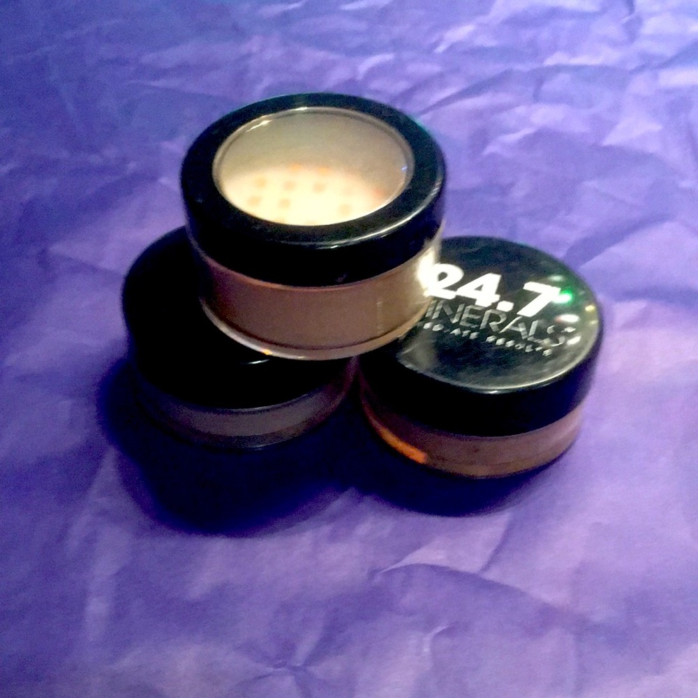 Bronzers Borghese & 24-7 Minerals & 24-7 blush